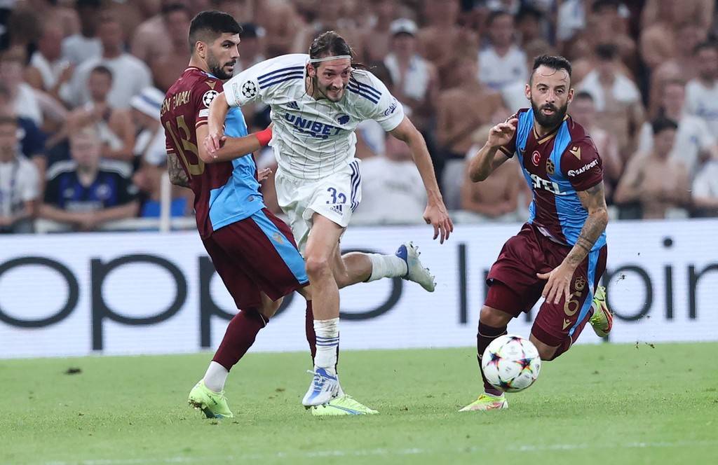 欧冠烽火：哥本哈根的逆袭与坚守